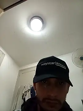 Snapshot of Juandavidbolivar chatting on November 8, 2025, 12:14 am Juandavidbolivar online show from November 8, 2025, 12:14 am