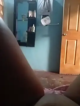 Snapshot of rouse-duque chatting on October 6, 2025, 12:50 pm rouse-duque online show from October 6, 2025, 12:50 pm