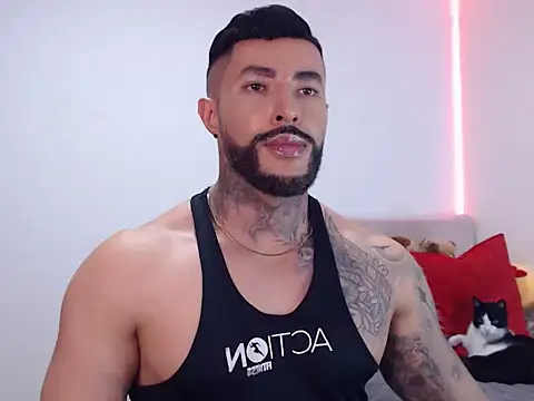 andrea de lucaa online show from November 20, 2025, 4:02 am