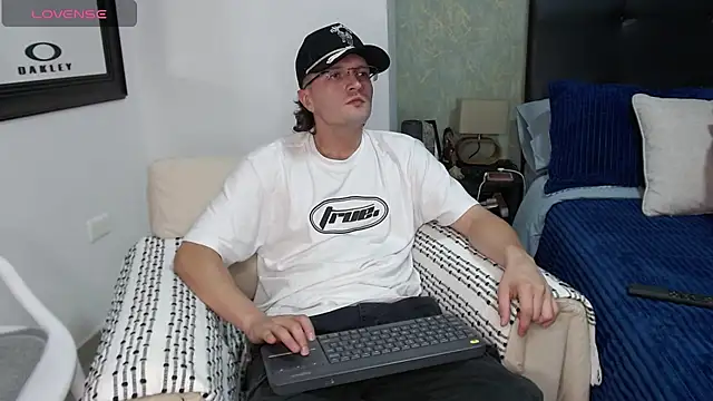steve hornyboy online show from October 18, 2025, 12:56 am