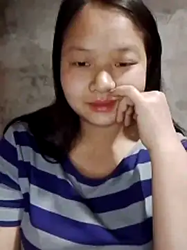 Snapshot of girl-babi chatting on February 2, 2026, 2:10 am girl-babi online show from February 2, 2026, 2:10 am