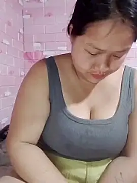 girl-babi online show from April 1, 2026, 4:36 am