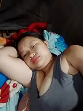 Snapshot of girl-babi chatting on October 18, 2025, 1:51 am girl-babi online show from October 18, 2025, 1:51 am