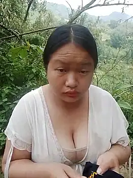 Snapshot of girl-babi chatting on September 15, 2025, 1:17 am girl-babi online show from September 15, 2025, 1:17 am