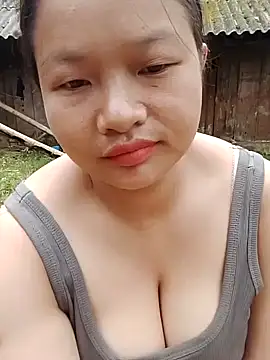 Snapshot of girl-babi chatting on September 13, 2025, 4:34 am girl-babi online show from September 13, 2025, 4:34 am