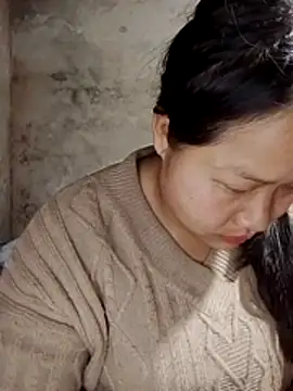 Snapshot of girl-babi chatting on February 11, 2026, 4:12 am girl-babi online show from February 11, 2026, 4:12 am