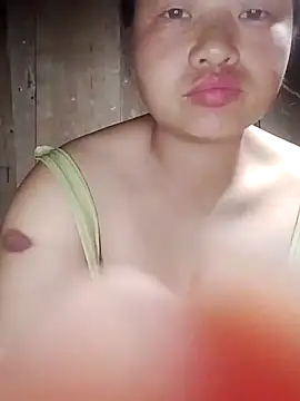 Snapshot of girl-babi chatting on September 11, 2025, 4:18 pm girl-babi online show from September 11, 2025, 4:18 pm