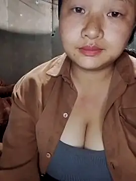 Snapshot of girl-babi chatting on October 31, 2025, 9:39 am girl-babi online show from October 31, 2025, 9:39 am