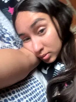 Snapshot of RAKEL37 chatting on September 13, 2025, 10:32 pm RAKEL37 online show from September 13, 2025, 10:32 pm