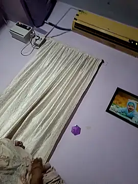 maddy3108 online show from October 9, 2025, 6:52 pm