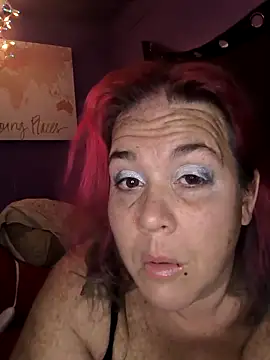 Snapshot of Courdles chatting on November 20, 2025, 9:10 am Courdles online show from November 20, 2025, 9:10 am