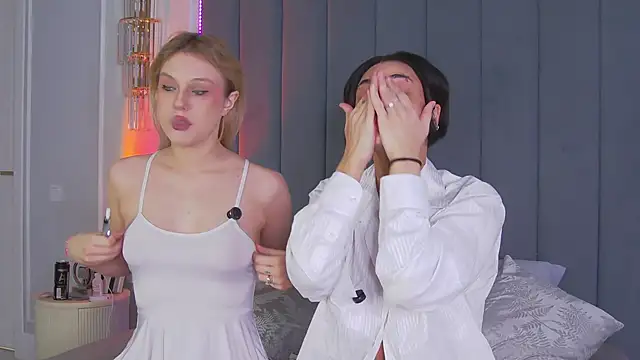 Snapshot of VioletAsh chatting on November 16, 2025, 4:50 am VioletAsh online show from November 16, 2025, 4:50 am