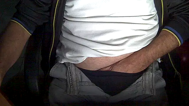 velikifant7 online show from December 19, 2025, 5:43 am