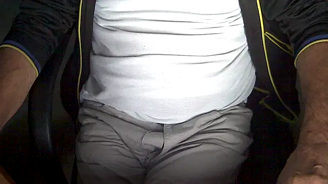 velikifant7 online show from December 2, 2025, 5:09 am