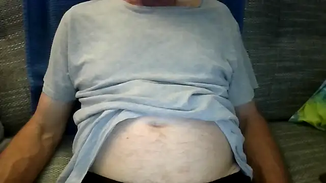 velikifant7 online show from April 17, 2026, 6:22 pm