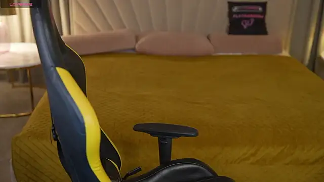 Cleo054 online show from February 17, 2026, 3:53 pm