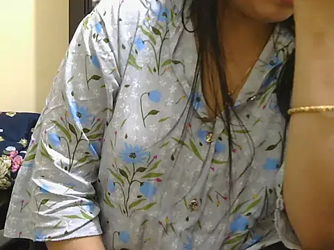 Snapshot of fairy_queen07 chatting on December 16, 2025, 9:24 am fairy queen07 online show from December 16, 2025, 9:24 am