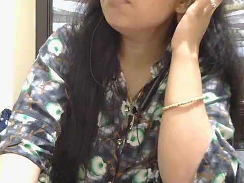 Snapshot of fairy_queen07 chatting on January 7, 2026, 9:47 am fairy queen07 online show from January 7, 2026, 9:47 am