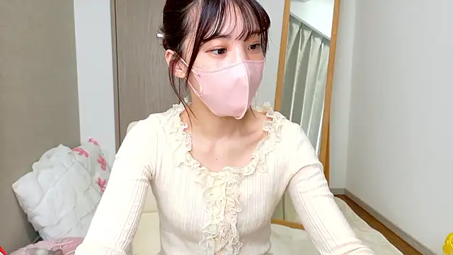 Snapshot of riri__nyan_o0 chatting on April 29, 2026, 5:11 am riri nyan o0 online show from April 29, 2026, 5:11 am