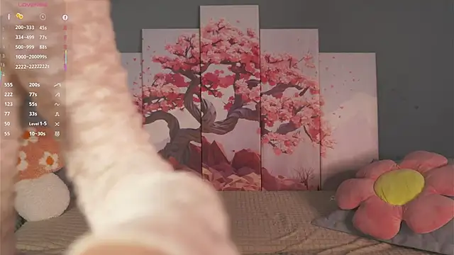 Snapshot of KissieKat chatting on November 6, 2025, 9:24 am KissieKat online show from November 6, 2025, 9:24 am