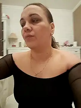 Snapshot of PalomaDesireee chatting on October 25, 2025, 4:00 am PalomaDesireee online show from October 25, 2025, 4:00 am