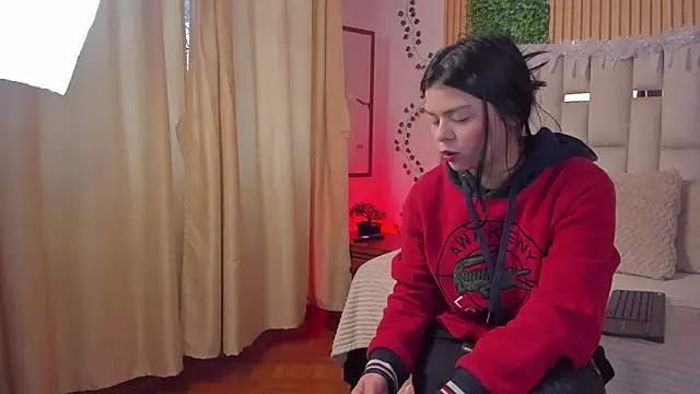 Snapshot of Jade_Nmm chatting on December 15, 2025, 1:39 pm Jade Nmm online show from December 15, 2025, 1:39 pm