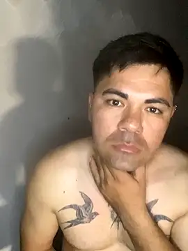 Snapshot of A-dvd-96 chatting on November 20, 2025, 6:19 pm A-dvd-96 online show from November 20, 2025, 6:19 pm