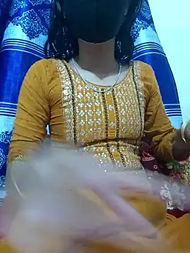 maya-Couple19 online show from December 20, 2025, 6:11 pm