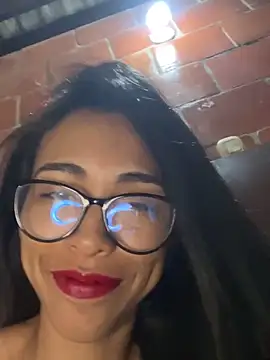 Emma  cumlovee online show from March 1, 2026, 4:12 am