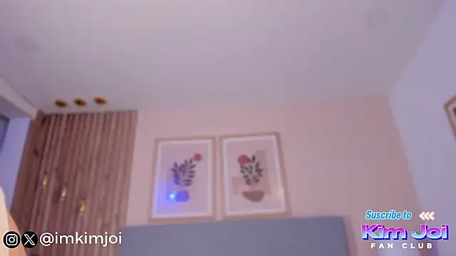 KiimJoi online show from November 20, 2025, 1:12 pm