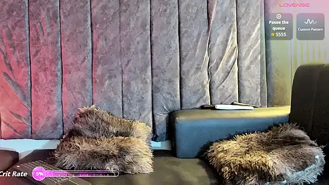 Snapshot of DustinandJordan chatting on November 5, 2025, 4:26 am DustinandJordan online show from November 5, 2025, 4:26 am