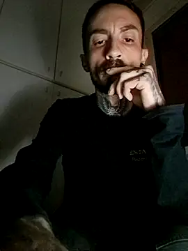 Robe420 online show from May 7, 2026, 8:45 pm