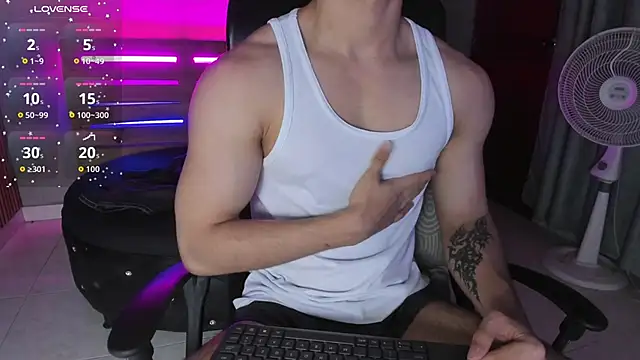 Snapshot of Markuss__ chatting on November 19, 2025, 3:50 am Markuss online show from November 19, 2025, 3:50 am