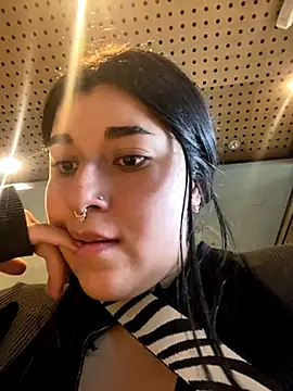 Tokio Sakura online show from September 11, 2025, 7:03 pm