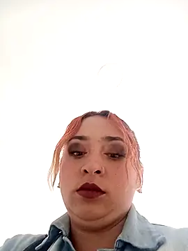 Snapshot of Mariana-94 chatting on November 19, 2025, 12:49 pm Mariana-94 online show from November 19, 2025, 12:49 pm