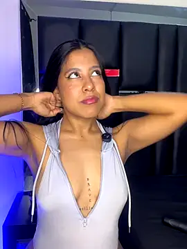 Kendra C online show from November 9, 2025, 3:43 am