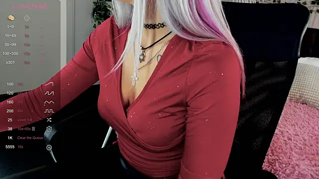 Snapshot of Kira_Key chatting on November 22, 2025, 1:59 am Kira Key online show from November 22, 2025, 1:59 am