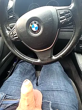 bigdicksklave online show from October 26, 2025, 10:04 am