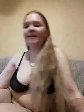 AnnabelleMagic online show from November 23, 2025, 2:43 am