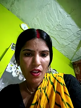 Snapshot of Riya_jaan12 chatting on August 4, 2026, 9:25 am Riya jaan12 online show from August 4, 2026, 9:25 am