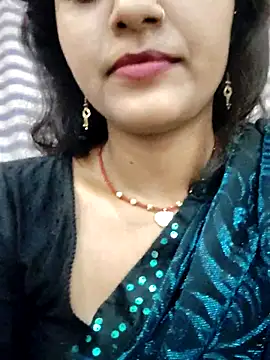 Snapshot of AnanyaKapoor89 chatting on September 8, 2025, 3:33 pm AnanyaKapoor89 online show from September 8, 2025, 3:33 pm