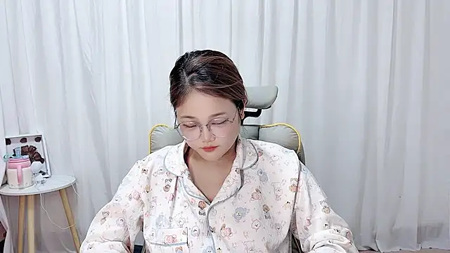 Dec-7758 online show from October 27, 2025, 7:20 am