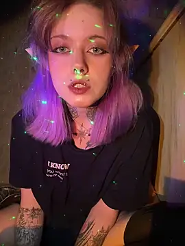 n1ghtcloud online show from November 17, 2025, 7:07 pm