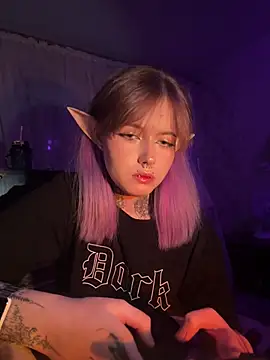 n1ghtcloud online show from January 14, 2026, 7:39 pm