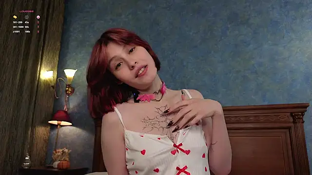 Snapshot of LurleneRamo chatting on November 7, 2025, 1:10 am LurleneRamo online show from November 7, 2025, 1:10 am