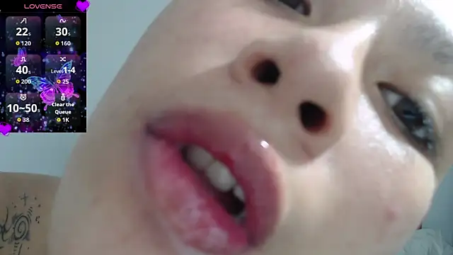 Snapshot of Cherry_vald chatting on January 14, 2026, 11:25 am Cherry vald online show from January 14, 2026, 11:25 am