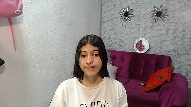 Evagirl69 online show from November 29, 2025, 1:06 am