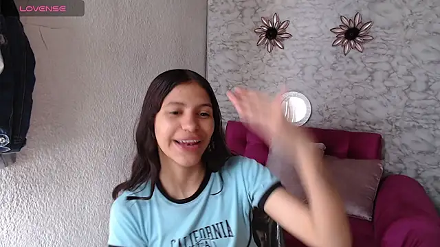 Evagirl69 online show from July 17, 2026, 12:24 pm