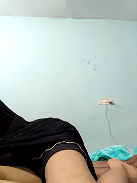 Alexa9k7 online show from October 8, 2025, 5:57 pm