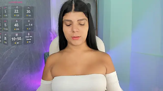 PauliinaBelle  online show from April 12, 2026, 12:30 pm